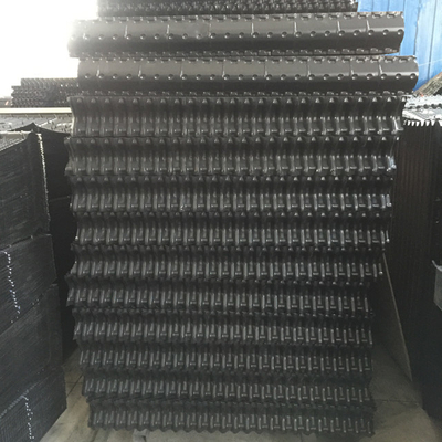Elementy wieży chłodniczej 25 mm Eliminator dryfu PVC Komórkowy skraplacz wyparny