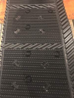 Wypełnienie czarnej wieży chłodniczej Pakiet wieży chłodniczej Wypełniacz PCV 810 mm